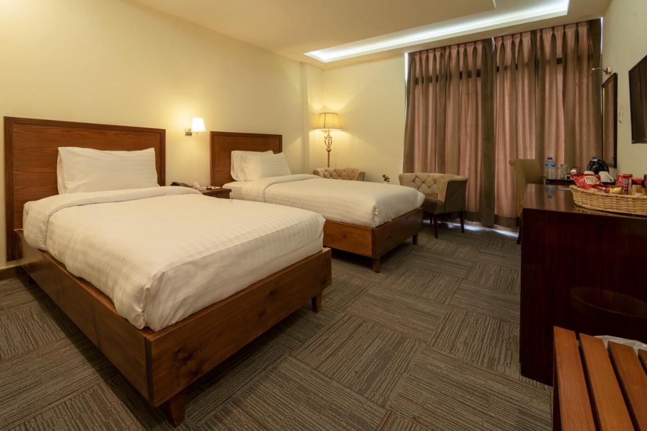 Hotel One נאראן מראה חיצוני תמונה
